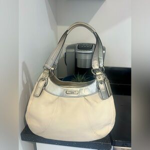Coach Women's leather Bag in Cream and Silver